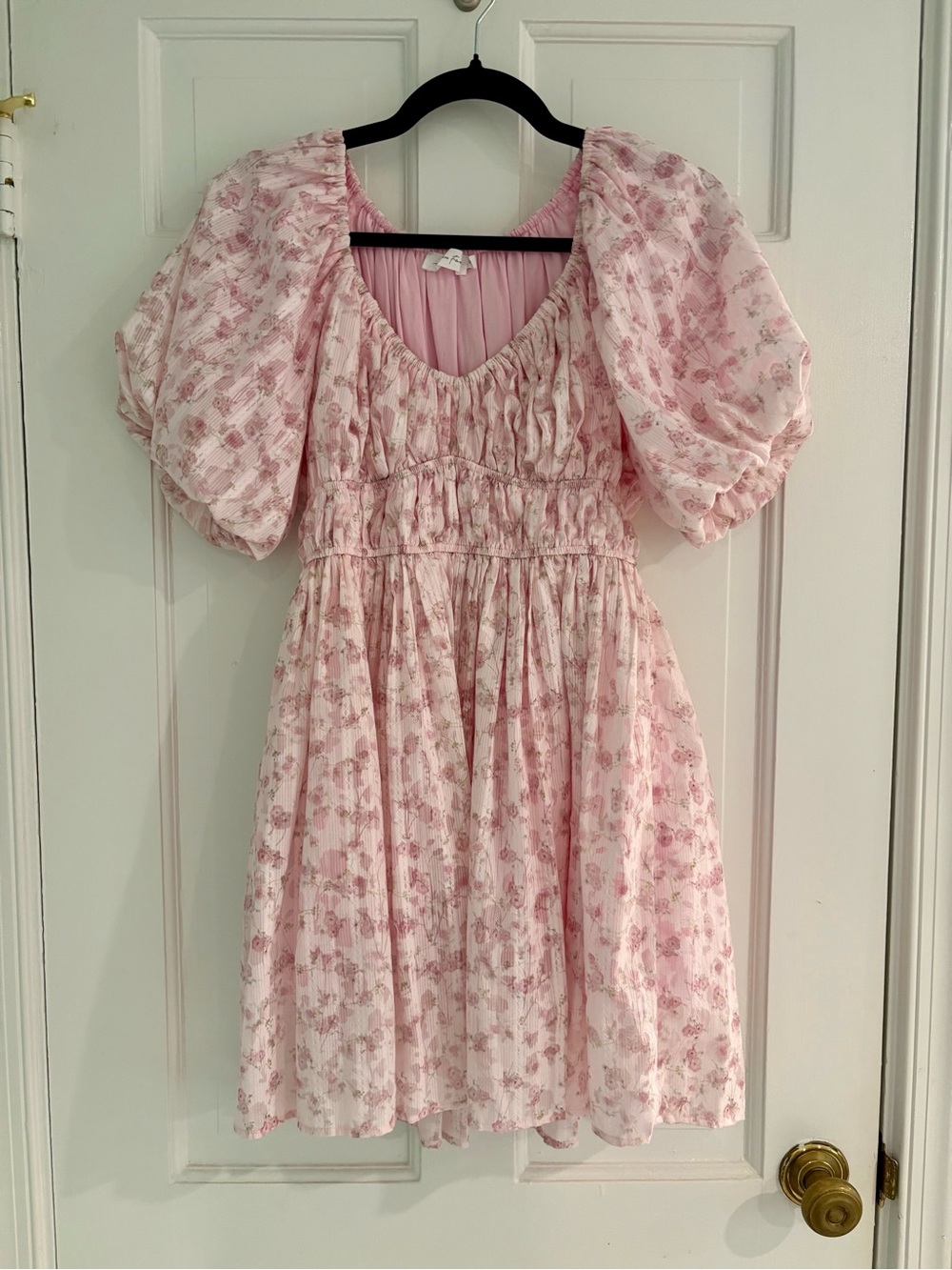 All in Favor Pink Floral Puff-Sleeve Dress
